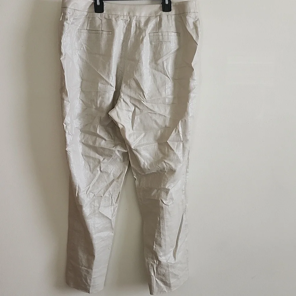 Chico's Cream Metallic Sheen Tapered Leg Chinos for Women Linen Blend Chicos 2 L